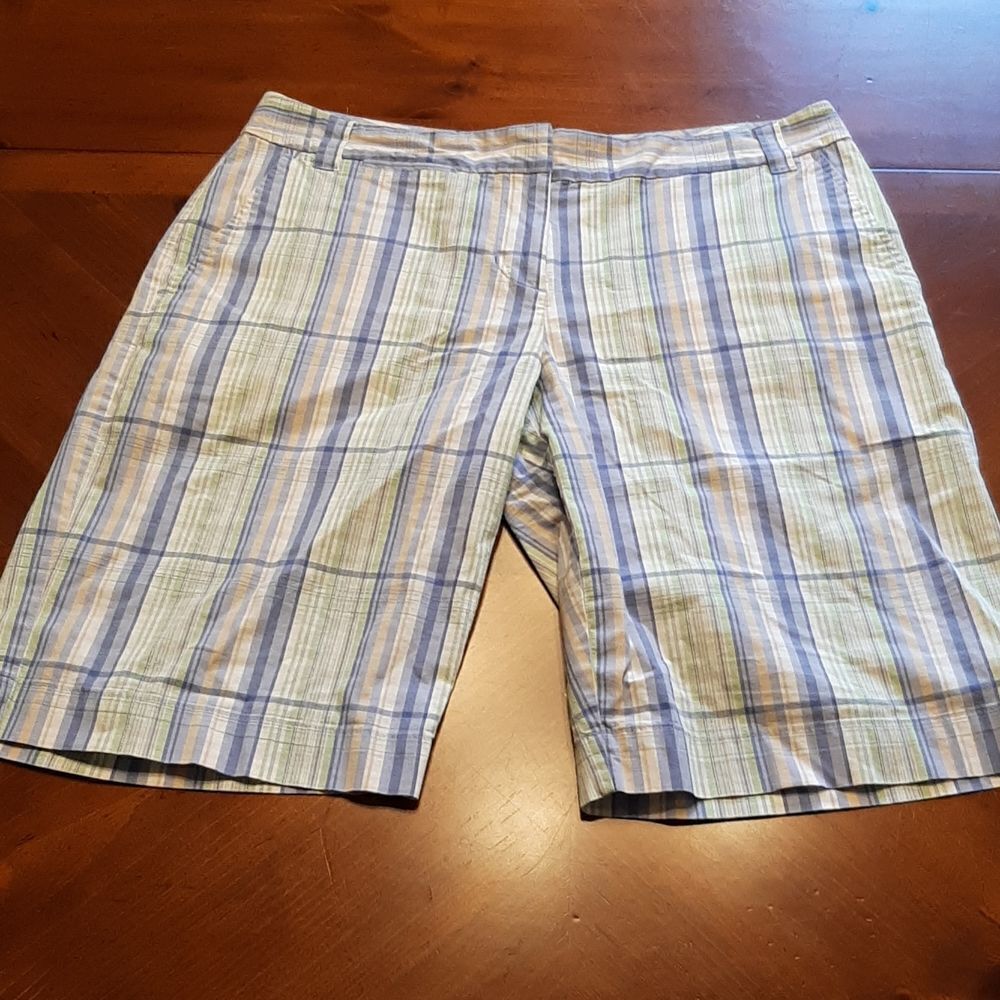 Women's Plaid Cotton Shorts - Blue & Green